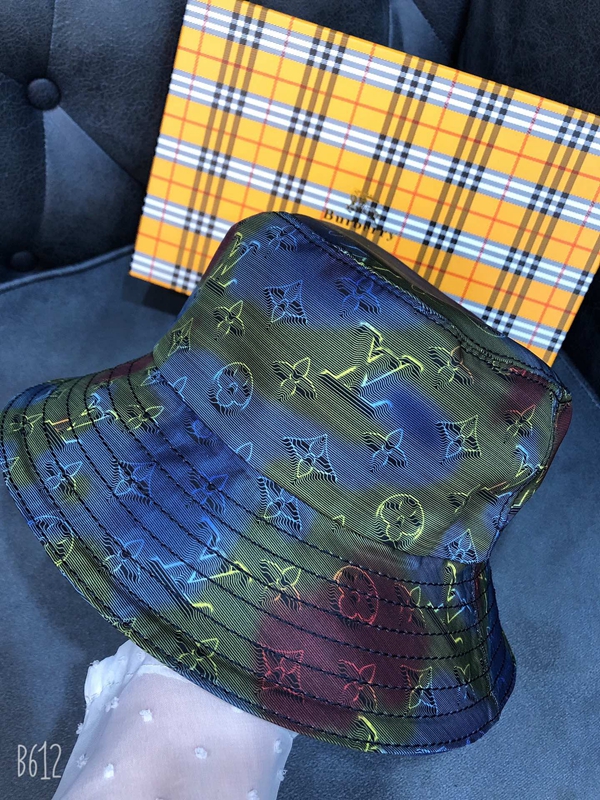 ブランド帽子背面デザイン